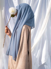 FeatherLite™ EasyWear Instant - Storm Petal