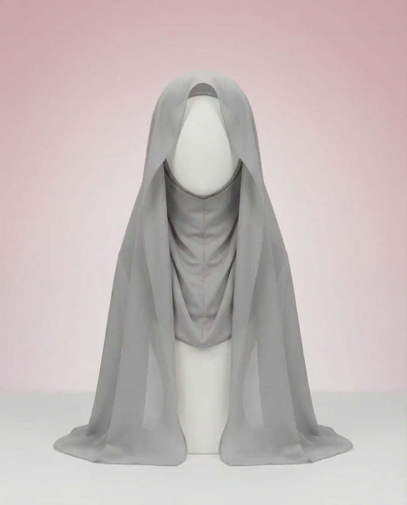 A full turn of the FeatherLite instant hijab for girls, showing coverage at the front, sides and back